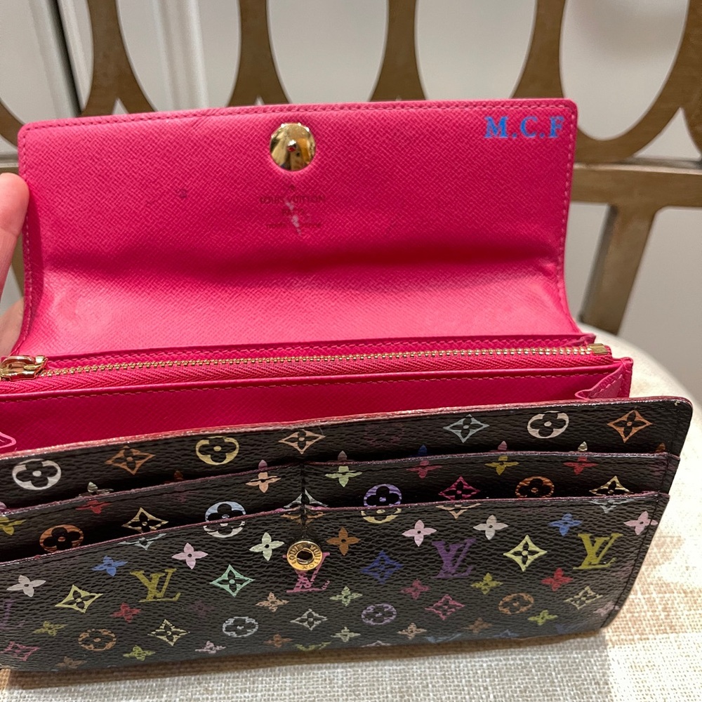 Multicolor monogram - Picture 2 of 4